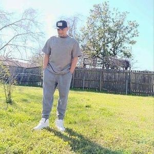 Meet your Posher, Douglas